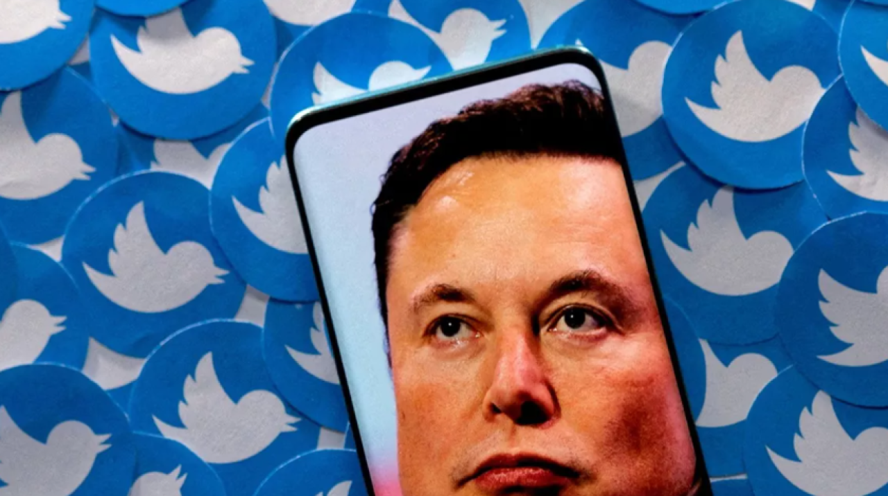 Elon Musk'tan Twitter hamlesi