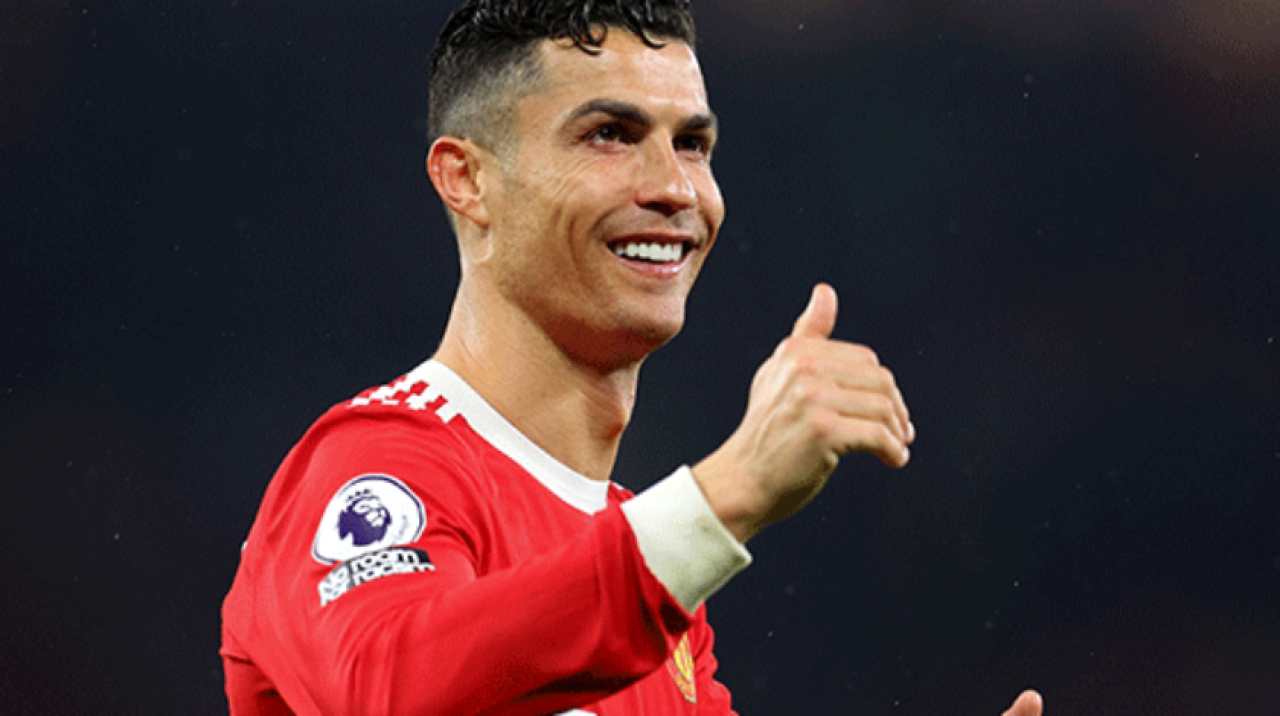 Dünyaca ünlü site duyurdu! Ronaldo Türk takımı ile mi görüşüyor?