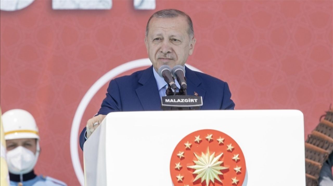 Cumhurbaşkanı Erdoğan'dan Ahlat'ta Suriye'nin kuzeyine harekat mesajı