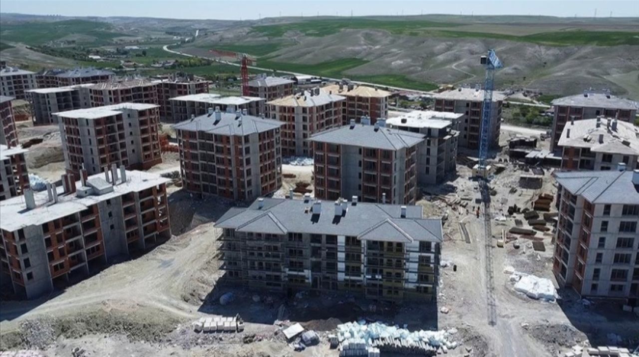 Cumhuriyet tarihinin en büyük sosyal konut projesine başvuru şartları belirlendi