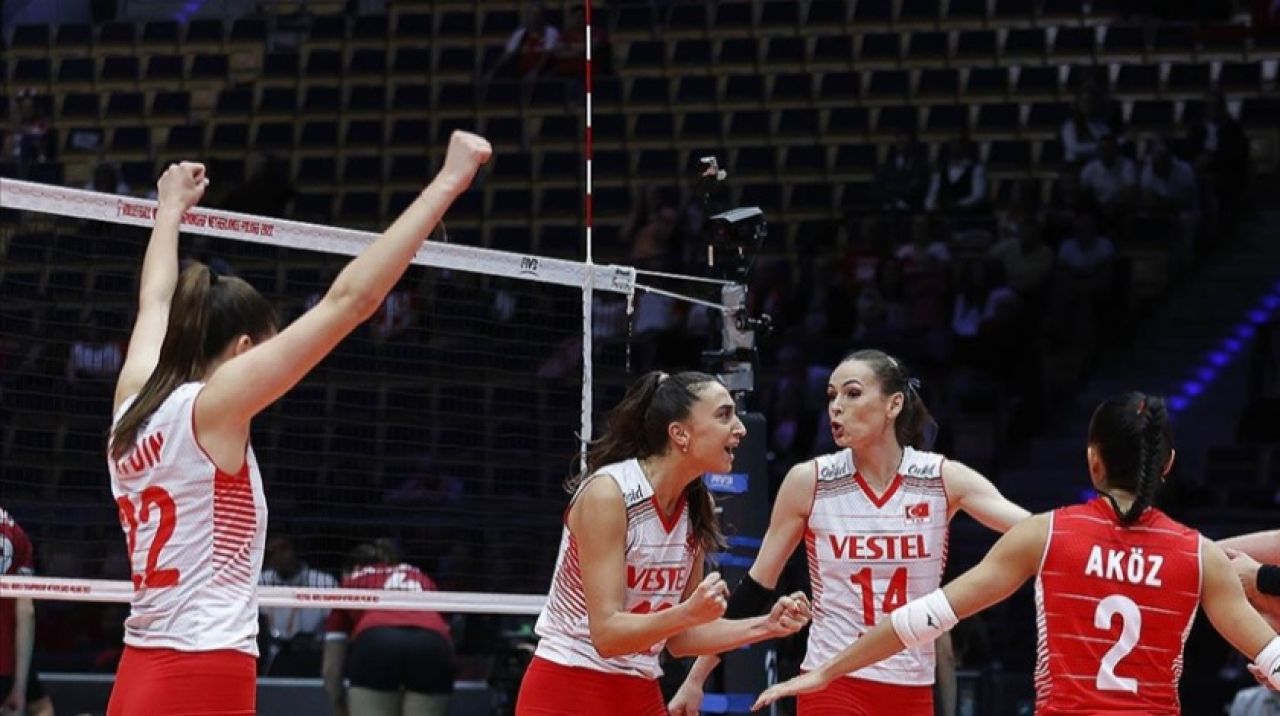 "Filenin Sultanları" FIVB Dünya Kadınlar Voleybol Şampiyonası'nda çeyrek finale yükseldi