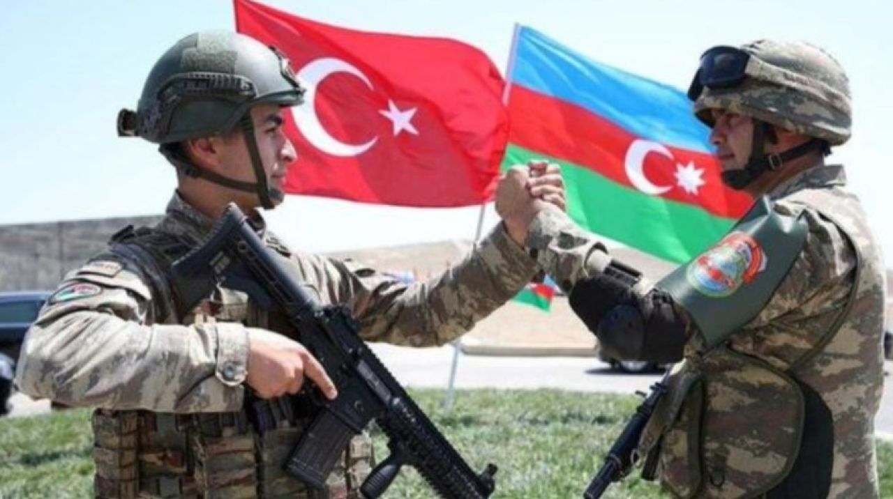 Türk askerinin Azerbaycan'daki görev süresi uzatıldı