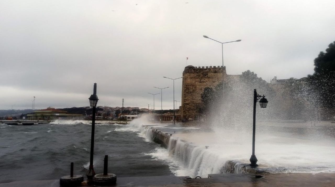 Meteoroloji'den Batı Karadeniz'e 'fırtına' uyarısı