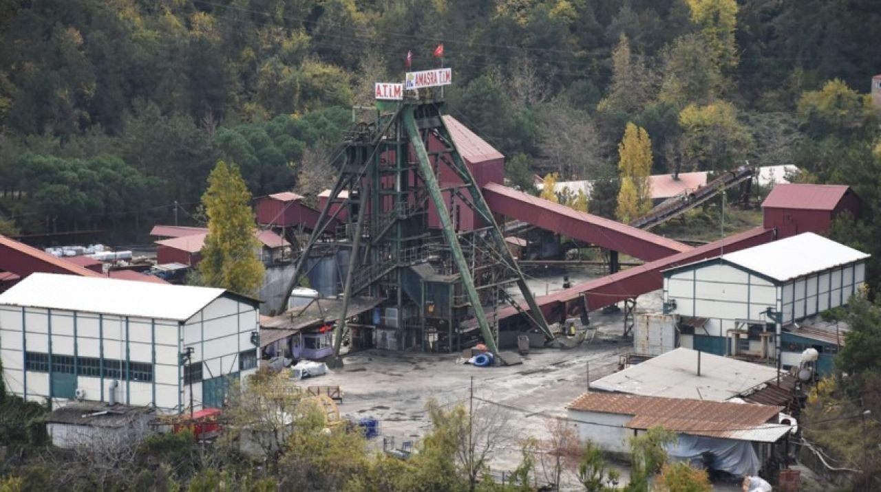 Bartın'daki madende yangın devam ediyor: Dördüncü 'baraj' yapımına başlandı