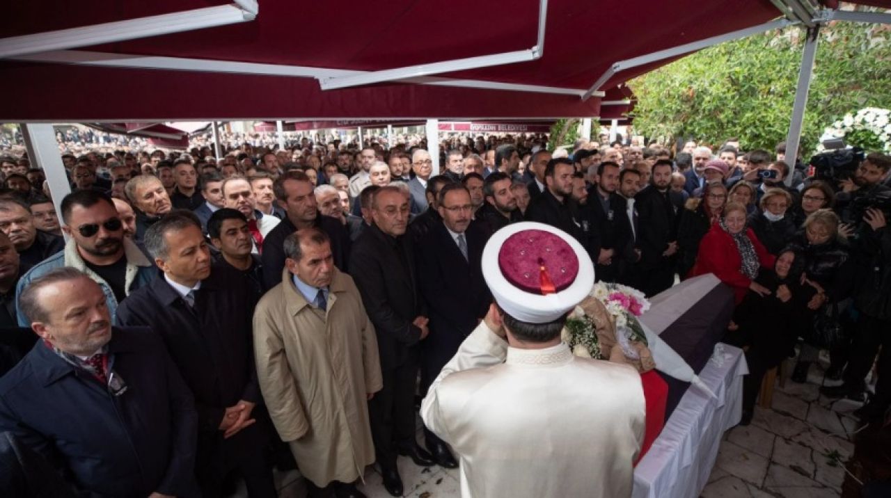 Abdurrahim Albayrak'ın torunu Batuhan Bostancı’ya veda! Gözyaşları sel olup aktı!