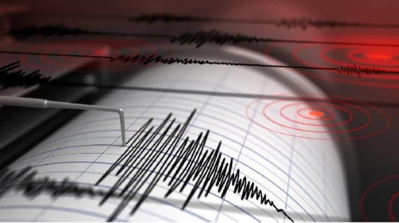 Düzce'de 5,9 büyüklüğünde deprem