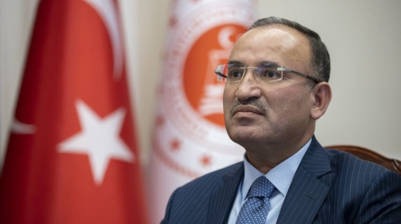 Bakan Bozdağ: Kadına şiddetle mücadelede kadınlardan yana tarafız