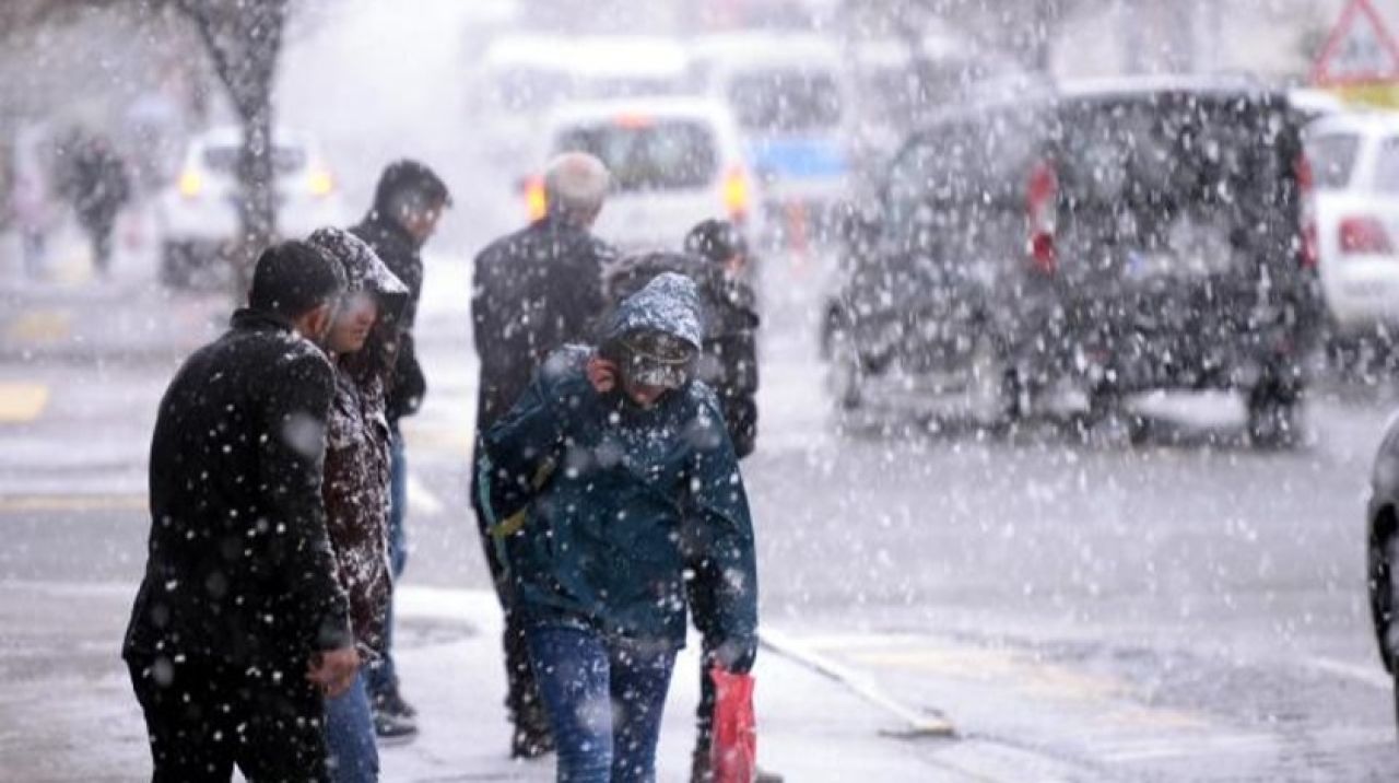 Bu kış hava nasıl olacak? Uzmanlar daha az kar bekliyor