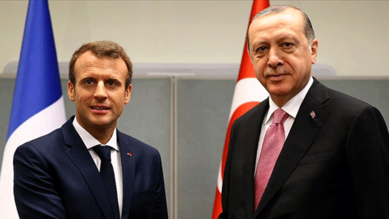 Macron’u böyle teselli etti! Cumhurbaşkanı Erdoğan’ın o sözleri dünyada manşet oldu