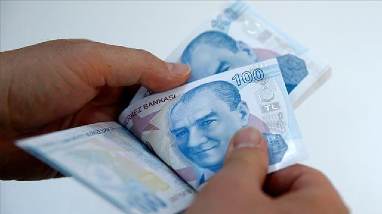 Asgari ücret hem TL hem dolar bazında arttı