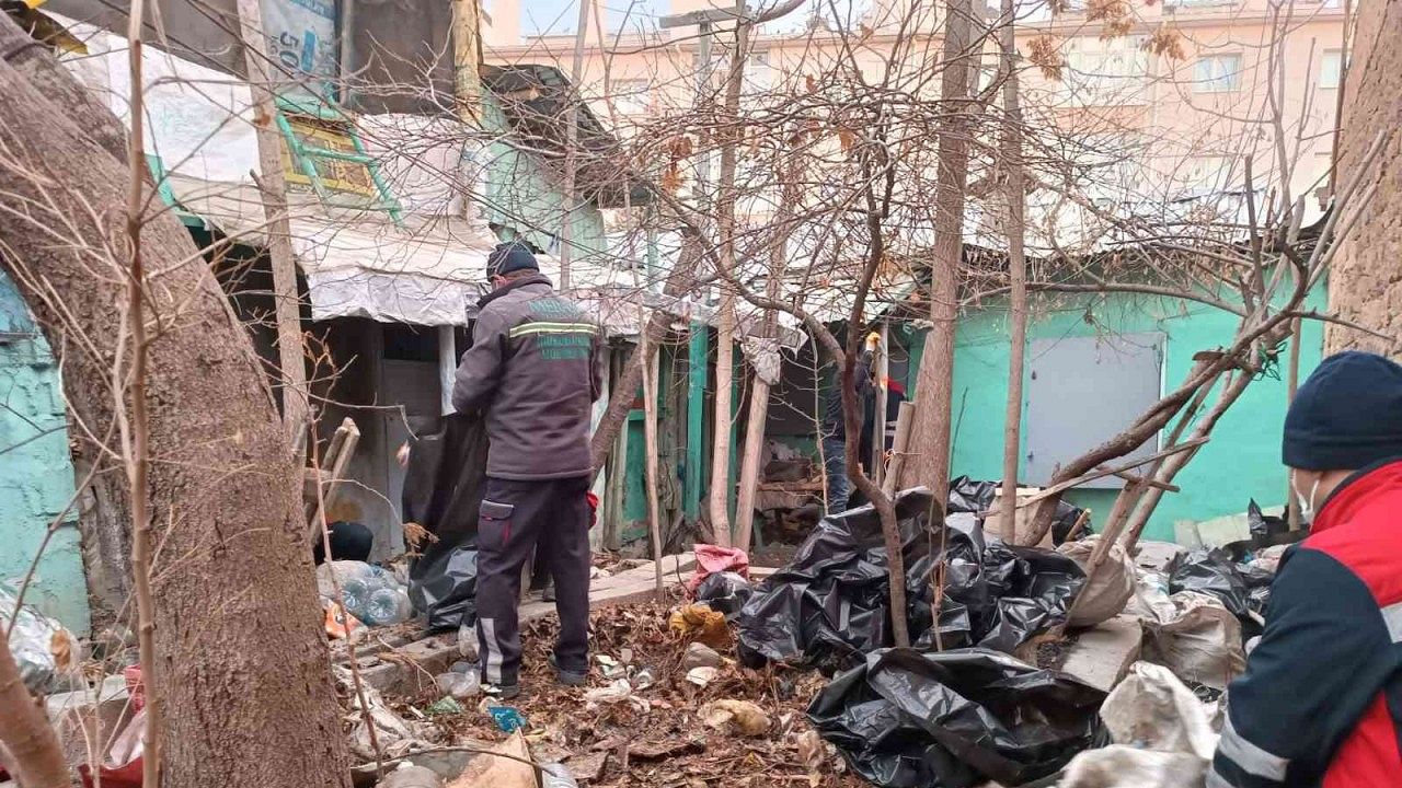 Konya’da mahalle sakinlerini çileden çıkaran kokunun sebebi belli oldu!