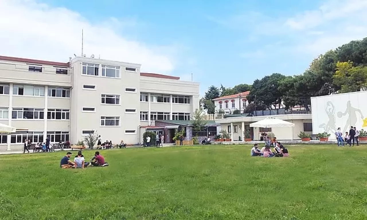 Kocaeli Sağlık ve Teknoloji Üniversitesi Öğretim Elemanı alıyor