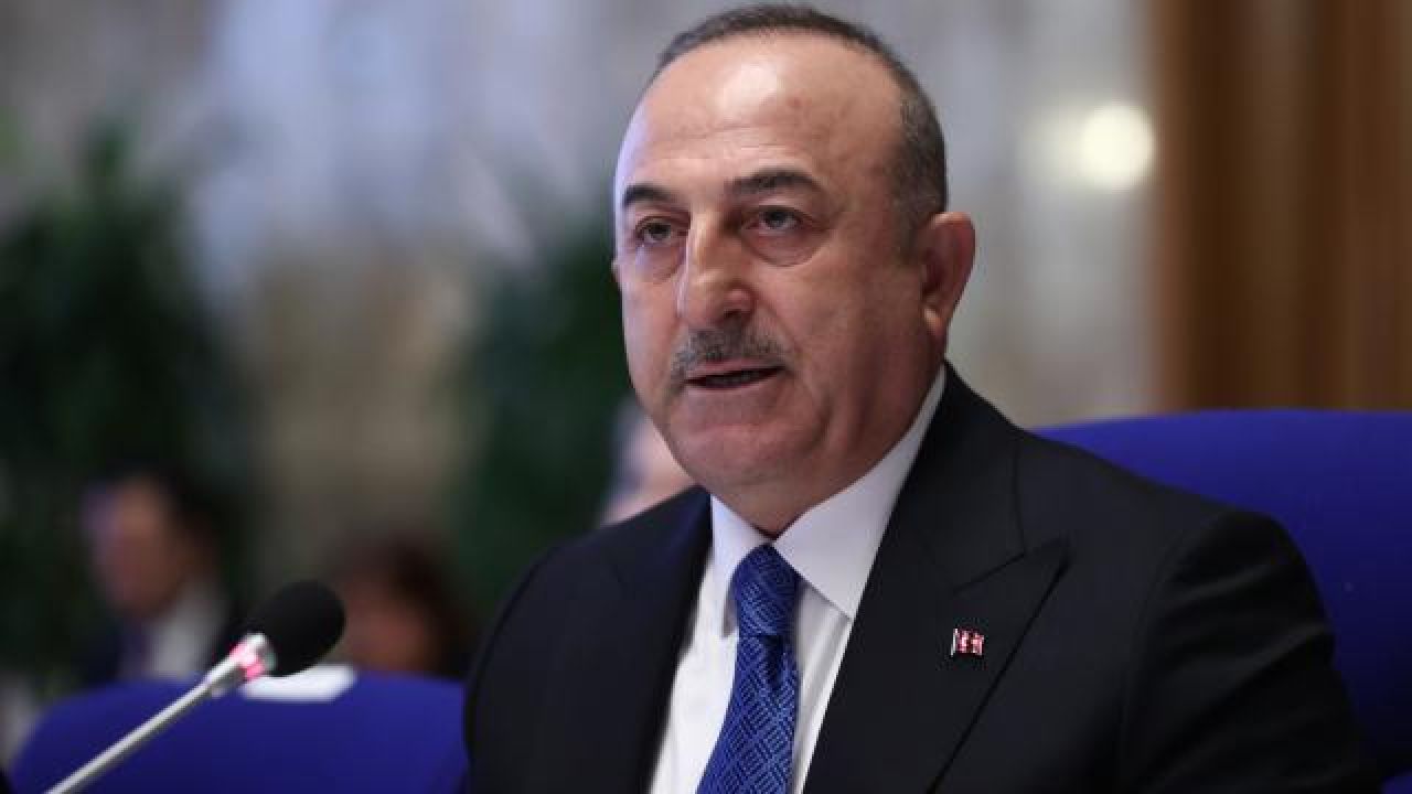 Bakan Çavuşoğlu’ndan İsveç’e gözdağı! Üyeliğini düşünürüz...