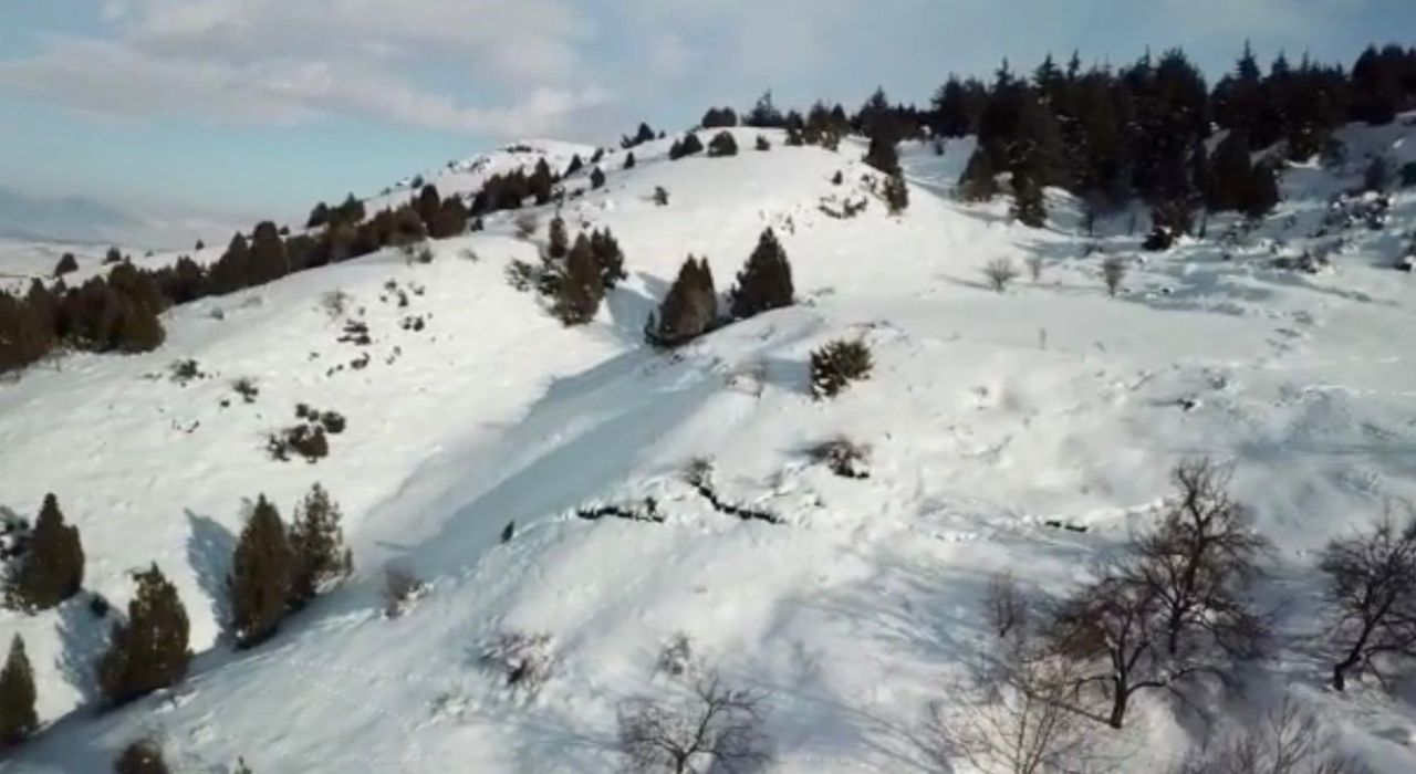 Deprem Berit Dağı’nda da yarılmalara neden oldu