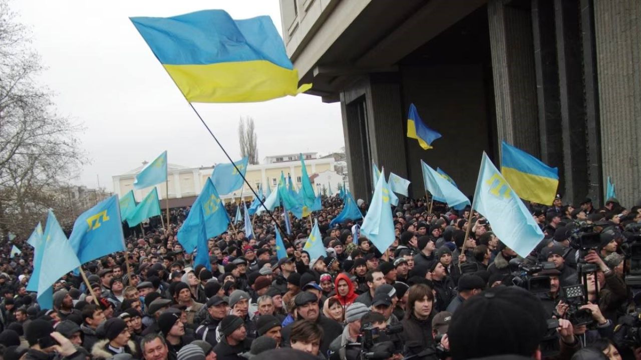  Zelenskiy: "Kırım'ı geri alarak barışı yeniden sağlayacağız"