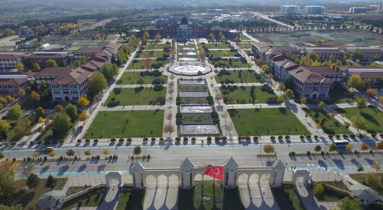 Kütahya Dumlupınar Üniversitesi 4/B Sözleşmeli Personel alıyor