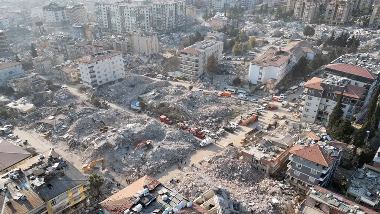 Bakanlıktan 'deprem bölgesi riskli değilmiş' başlıklı habere yalanlama