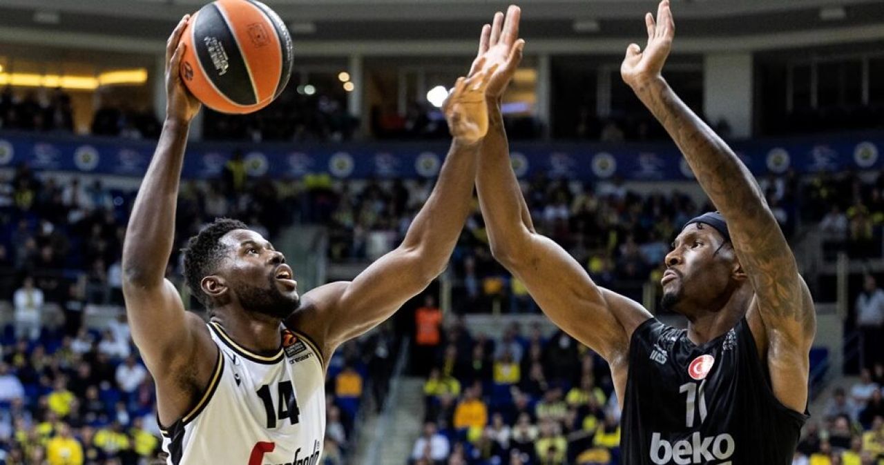 Fenerbahçe Beko Üçlük Rekorunu Kırdı, Evinde Virtus Bologna’yı Dağıttı