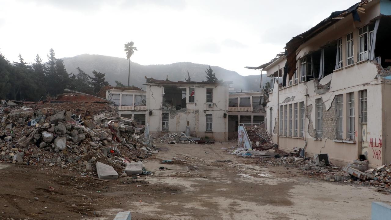 110 yıllık Antakya Lisesi depreme dayanamadı 3