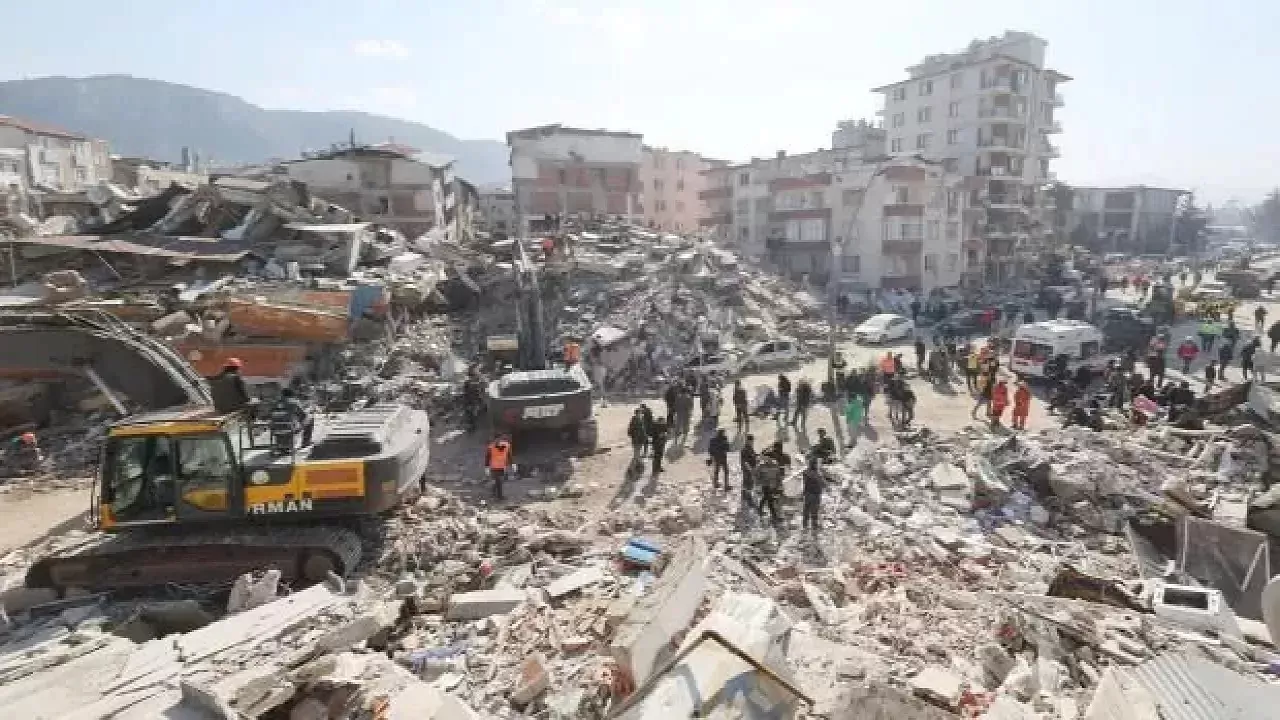 İşte depremde meydana gelen maddi zarar!