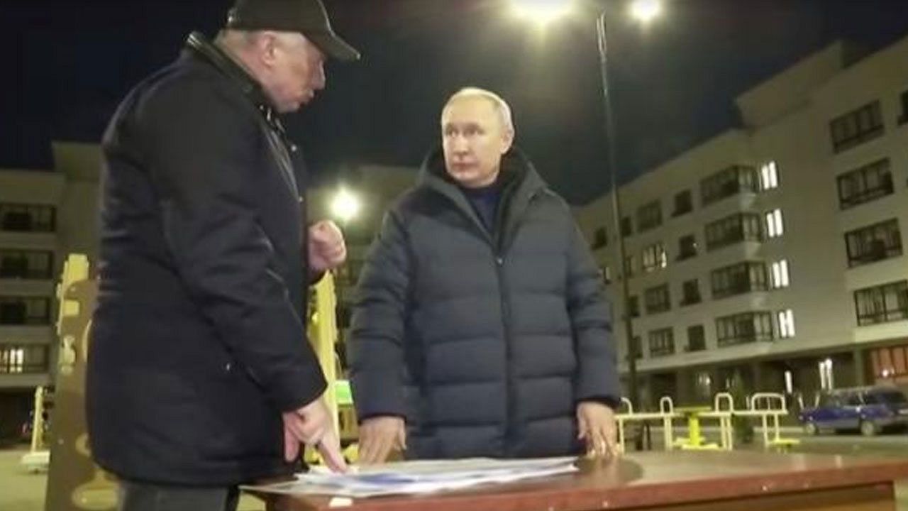 Putin'den gövde gösterisi! İşgal altındaki kente ilk ziyaret