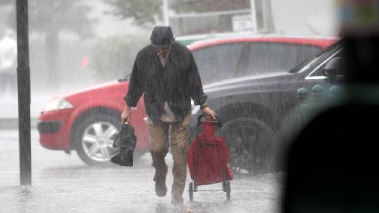 Meteoroloji'den 1 il için 'turuncu' 3 il için 'sarı' uyarı