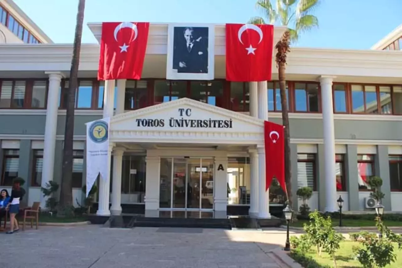 Toros Üniversitesi Öğretim elemanı alacak