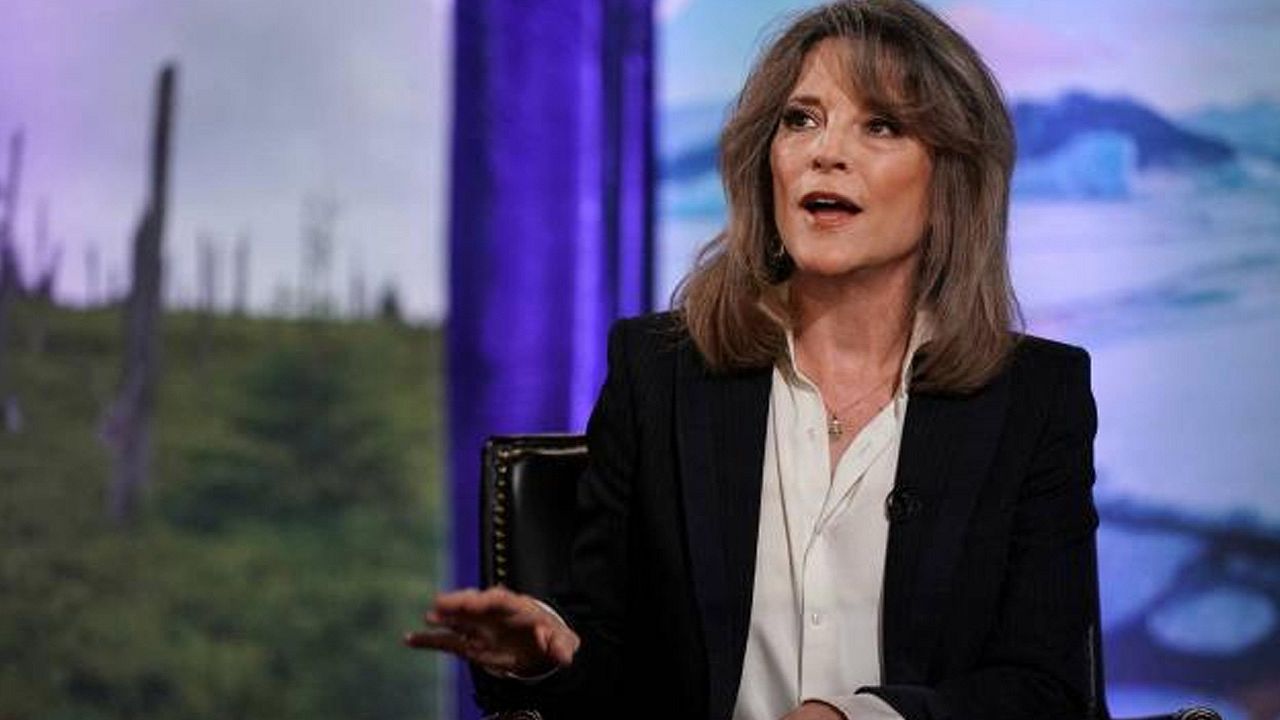 Ünlü yazar Marianne Williamson ABD başkanlık seçimlerine aday