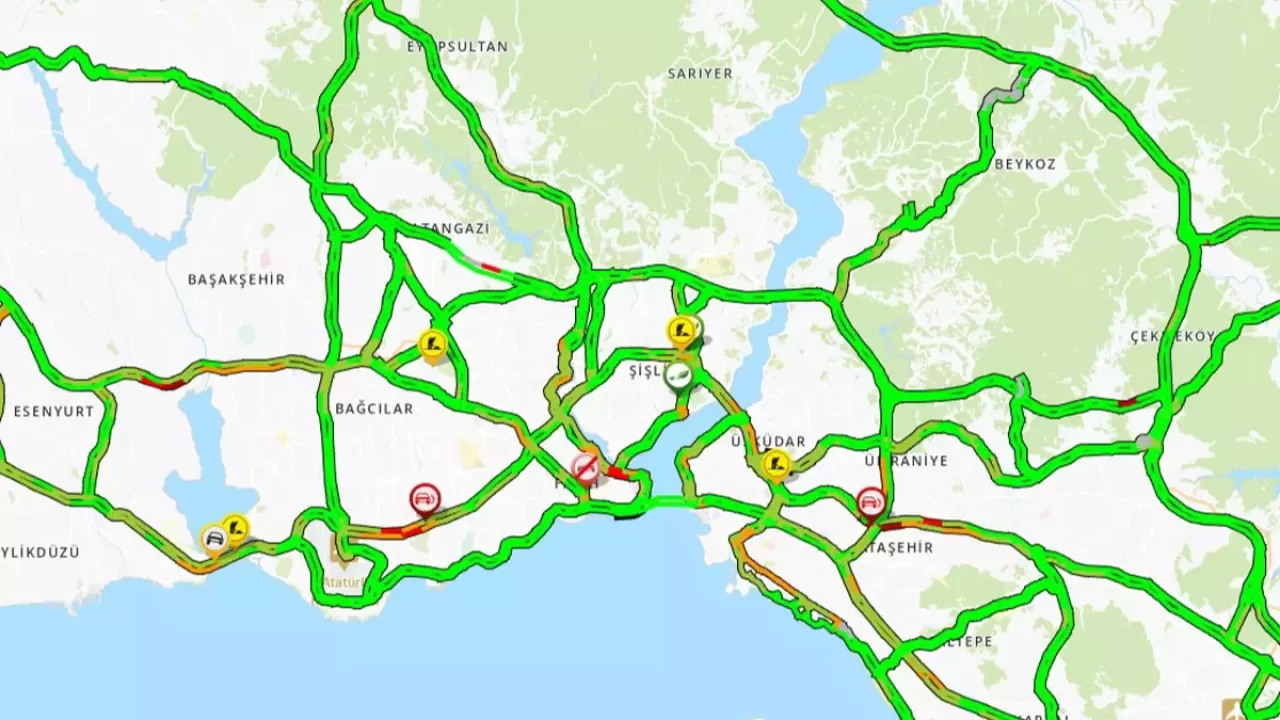 Arife günü İstanbul'da yollar boş kaldı