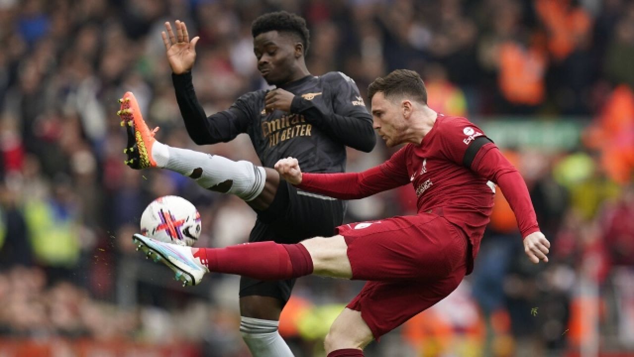 Liverpool'dan Arsenal'a çelme