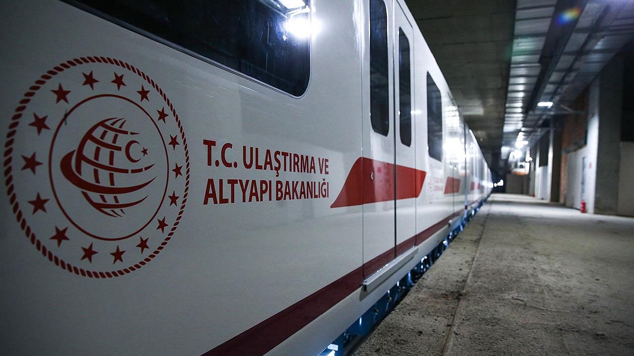 Başakşehir-Kayaşehir Metro Hattı bugün açılıyor