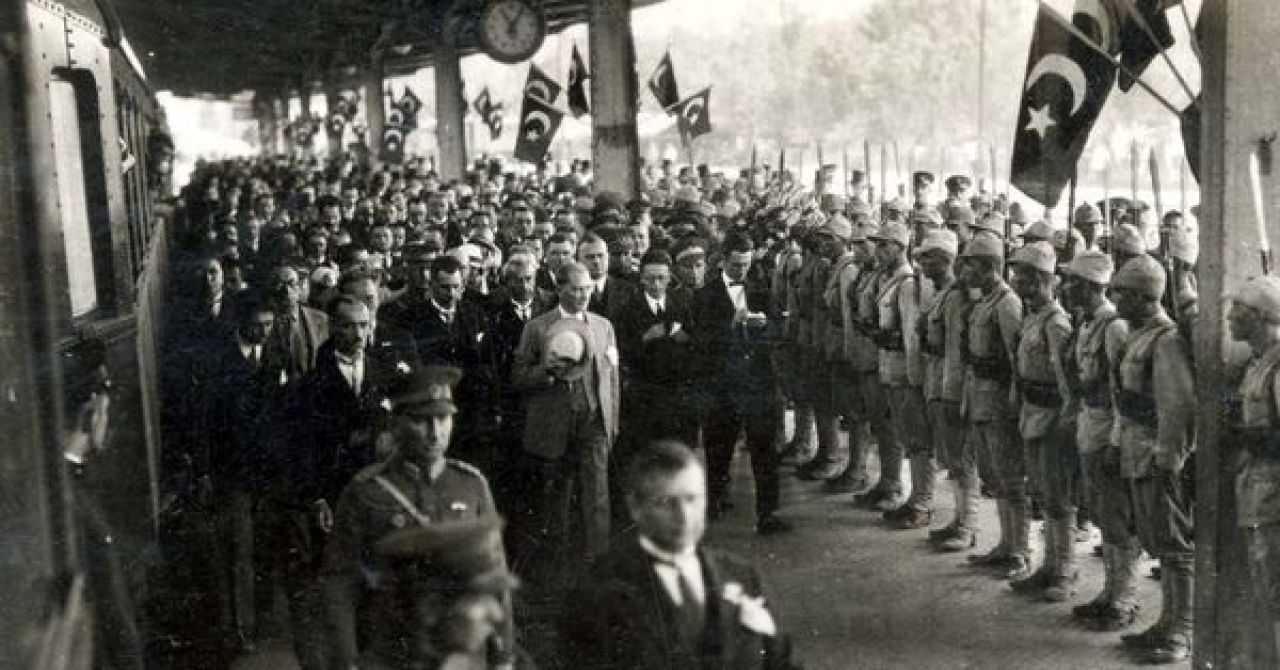 Ulu Önder Mustafa Kemal Atatürk'ten gençliğe armağan: 19 Mayıs