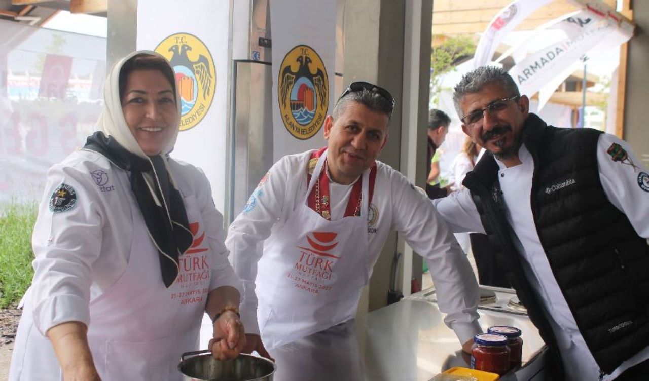 Alanya’nın tescilli lezzeti Gülüklü Çorba başkent Ankara’da sofralara taşındı