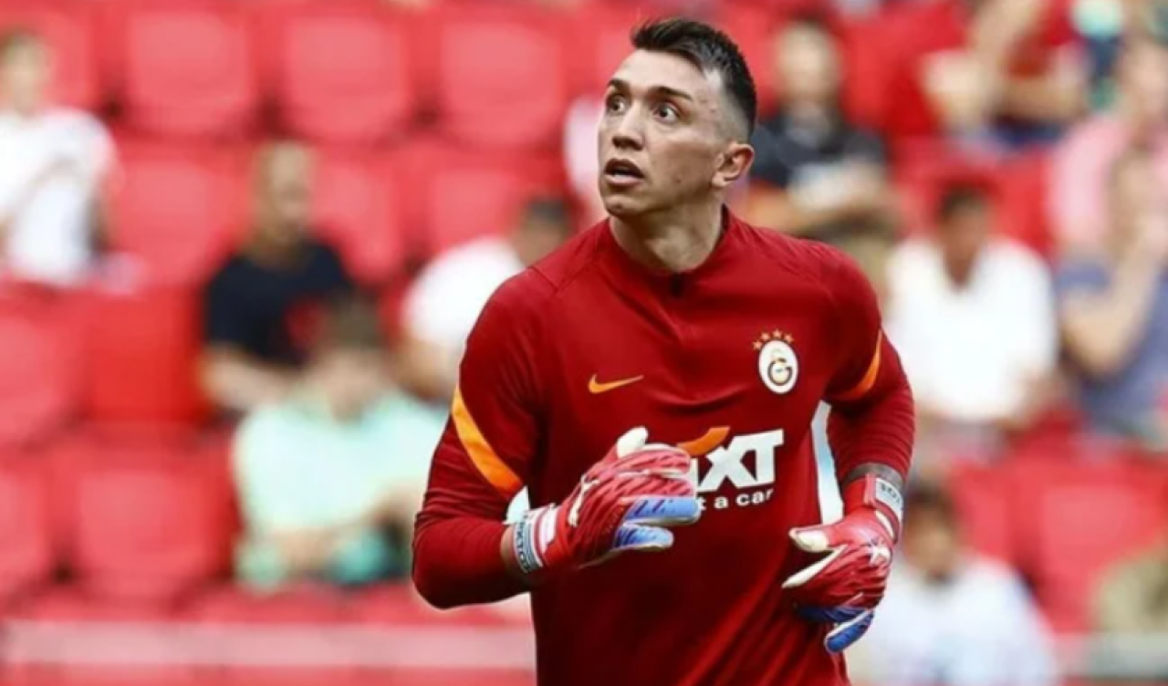 Fernando Muslera, Galatasaray'da 15. kupasını kazandı