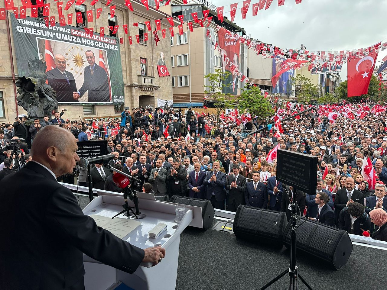 MHP Lideri Devlet Bahçeli'den Kılıçdaroğlu'na sert tepki: FETÖ'nün, KHK'lıların, canilerin umududur