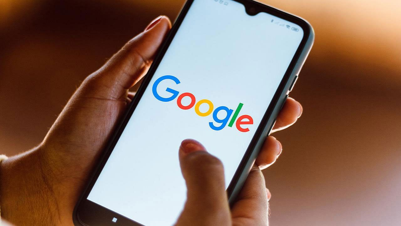 Google'dan yeni adım: Parolalar hayatımızdan siliniyor