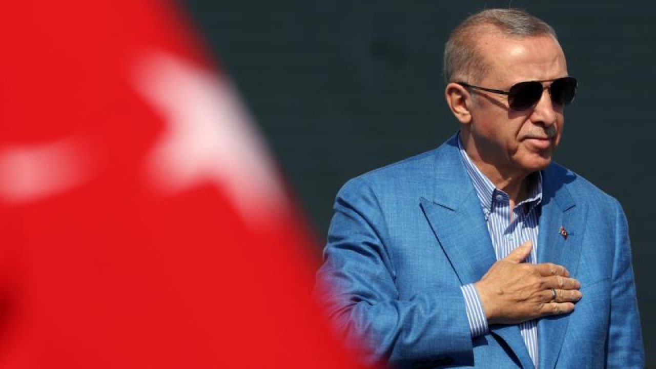 Fuat Oktay'dan seçim mesajı: Aziz milletimiz 'Doğru Adam'da karar kılmış