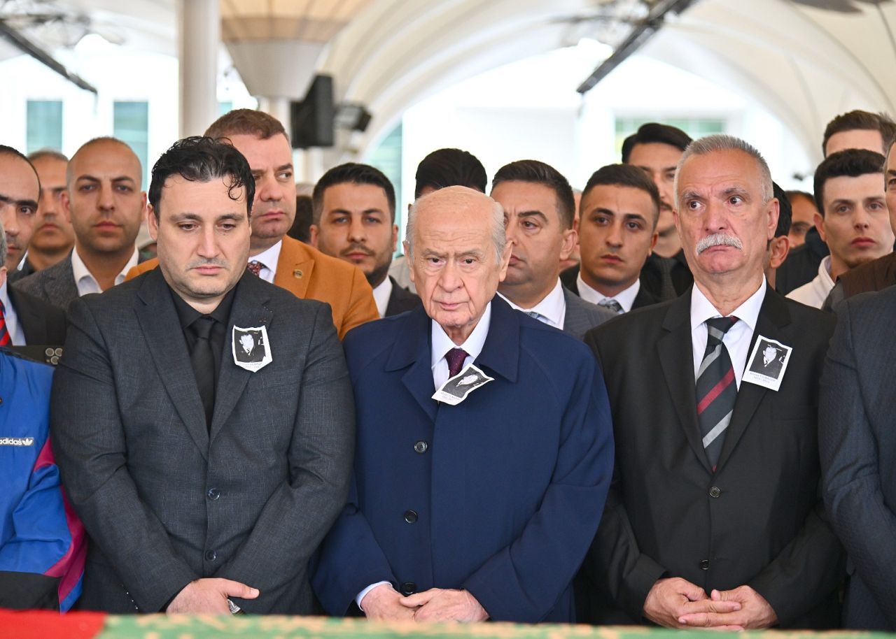 MHP Lideri Devlet Bahçeli Taşmedreseli Yılmazer'in Cenaze Törenine Katıldı