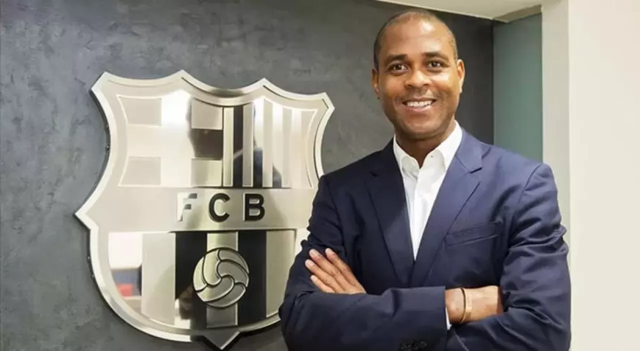 Adana Demirspor, Kluivert ile anlaştı