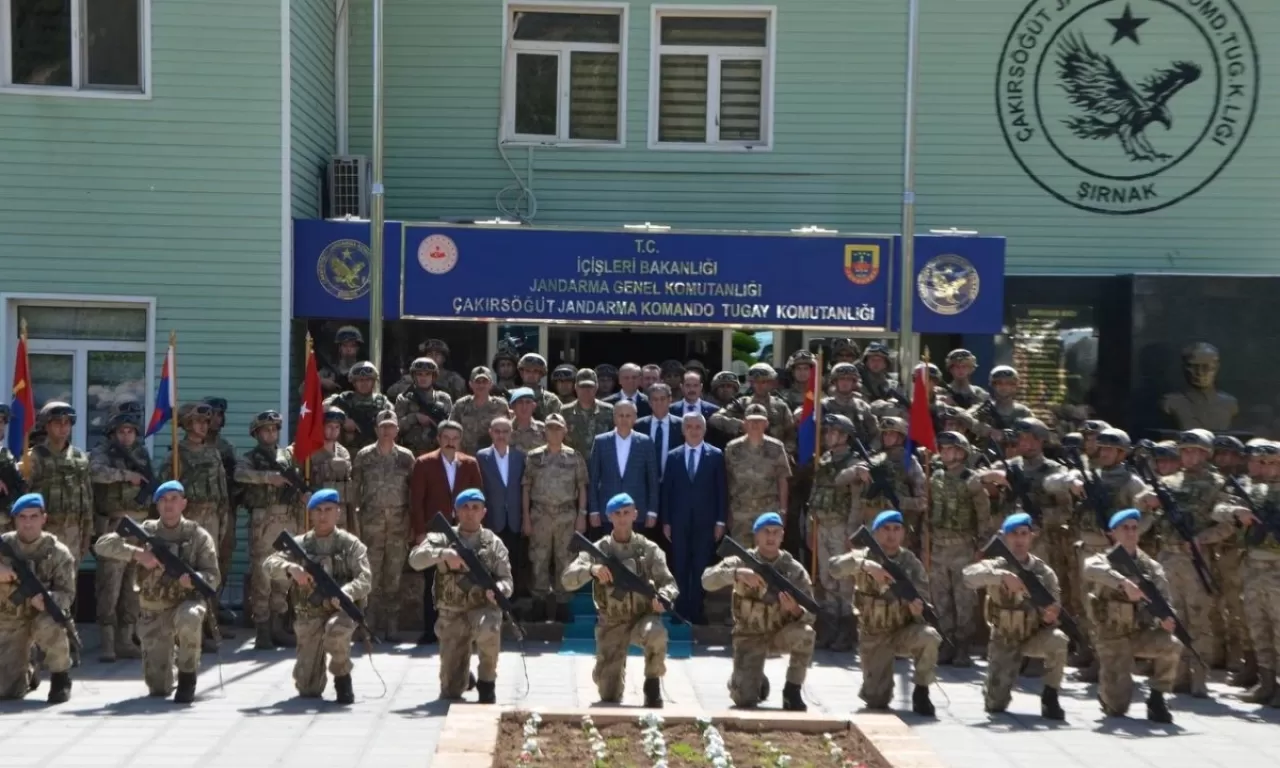 İçişleri Bakanı Yerlikaya, Şırnak'ta ziyaretlerde bulundu