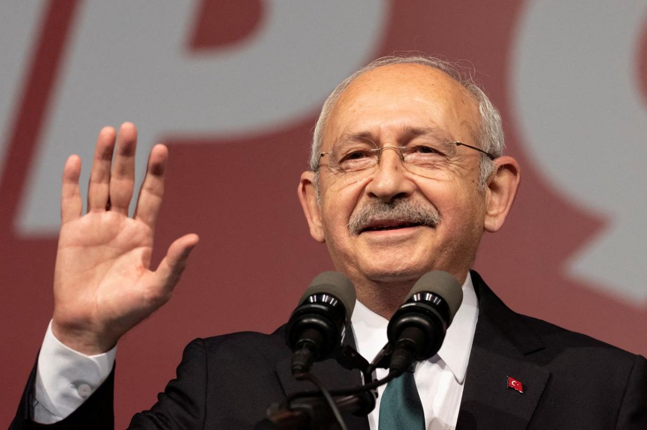 CHP'de güç dengesi bıçak sırtında! Kılıçdaroğlu görevden…