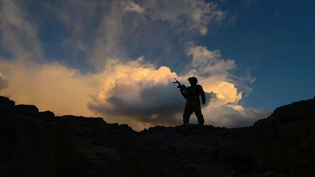 Şehitlerimizin kanı yerde kalmadı: Tunceli’de 2 terörist etkisiz hale getirildi