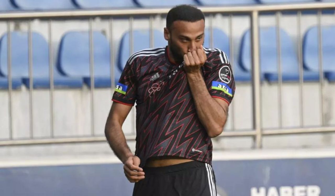 Beşiktaş'ta geri sayım başladı! Cenk Tosun'un dönüş tarihi belli oldu