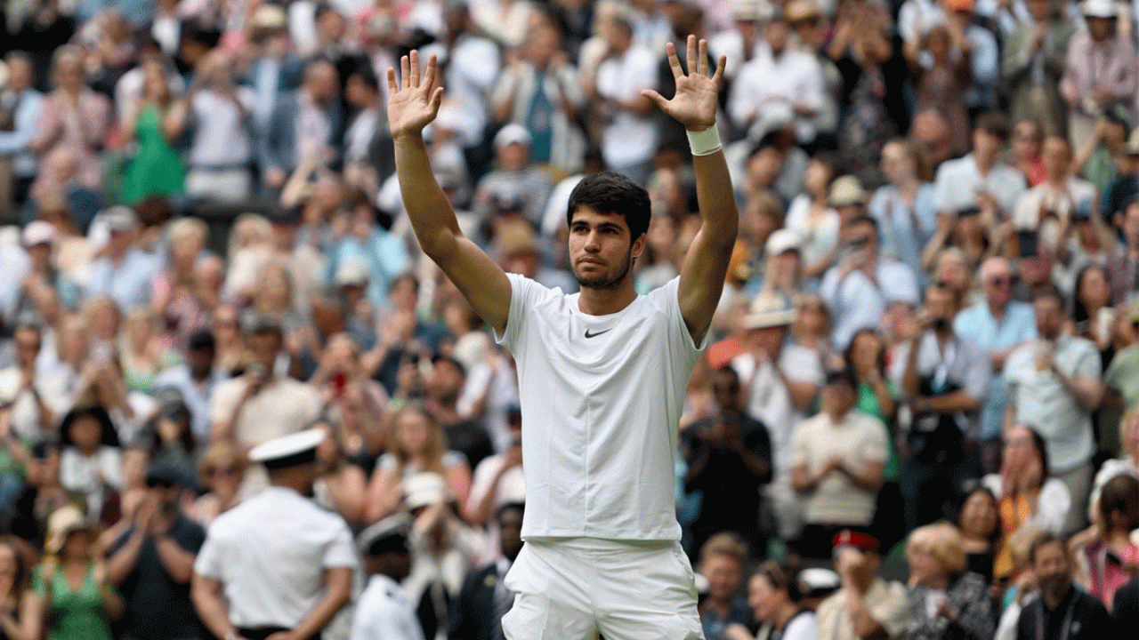 Wimbledon'da şampiyon Carlos Alcaraz!