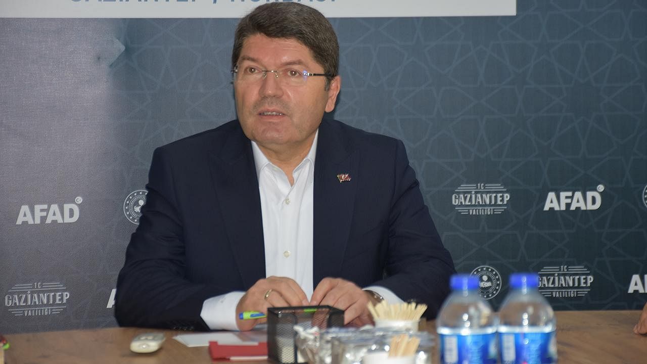 Bakan Tunç: Birinci önceliğimiz deprem bölgesi