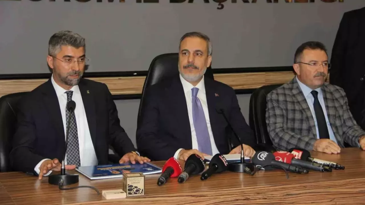 Bakan Fidan Erzurum'da: Halkımızı dinleyeceğiz