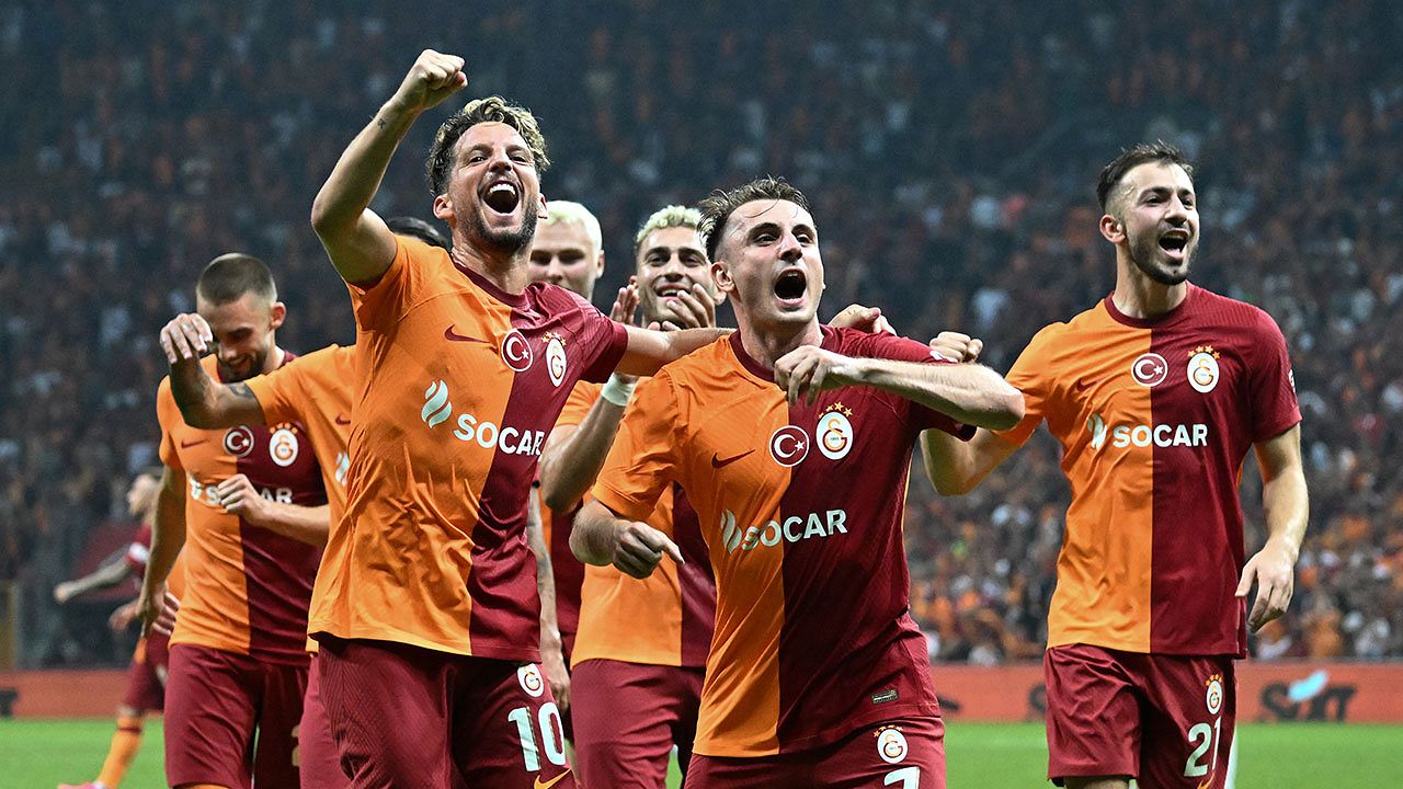 Galatasaray, UEFA Şampiyon Ligi'nde tur atladı