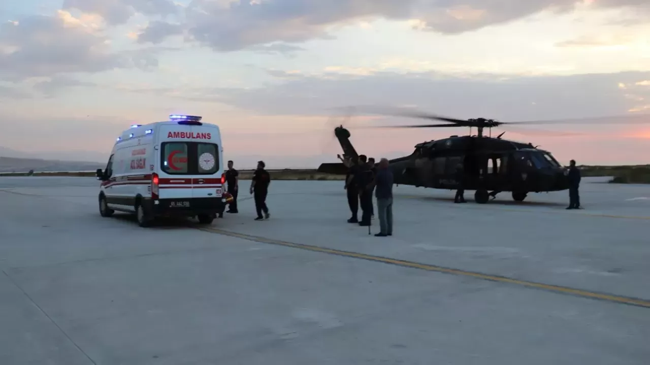 Van'da polis helikopteri hamile kadın için havalandı