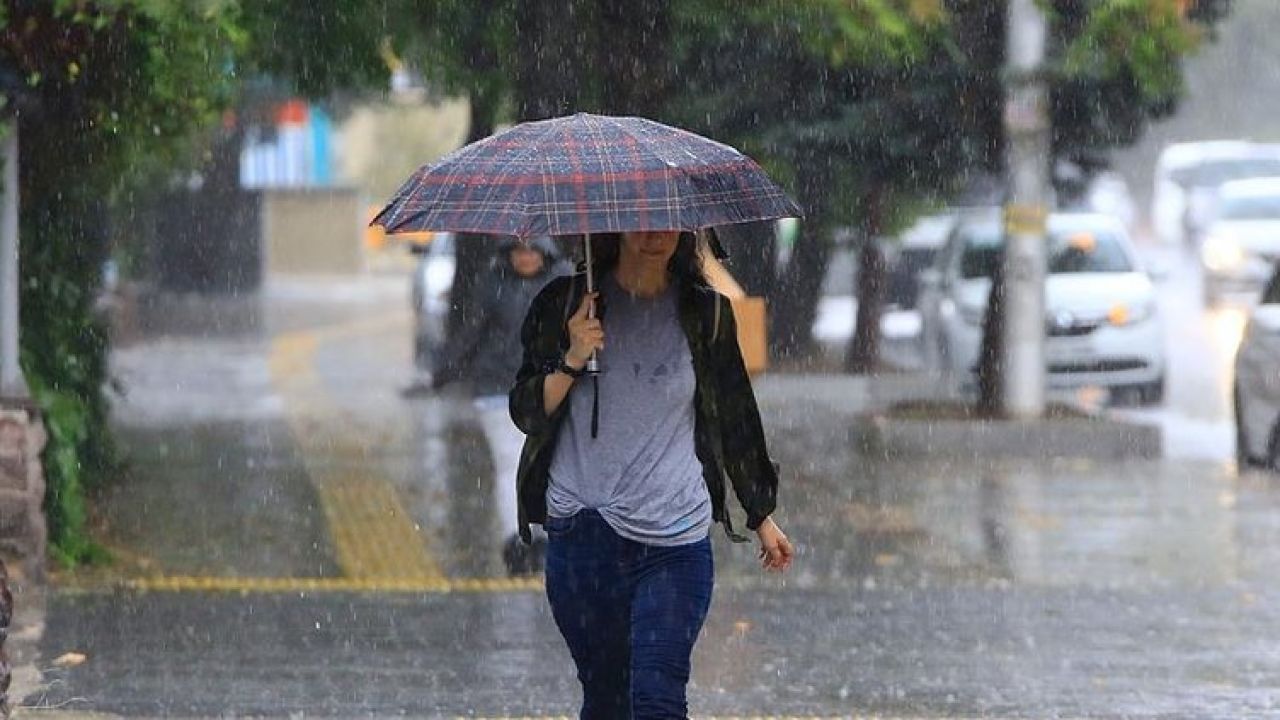 Meteoroloji tarih verip uyardı! Bu sefer çok kuvvetli geliyor: İstanbul dahil birçok ilde etkili olacak