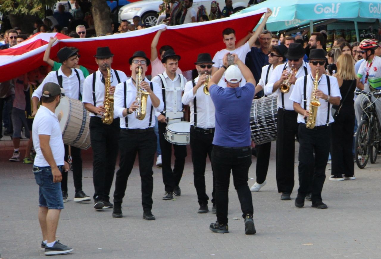 Balıkesir'de 7. Kavun Festivali yapıldı